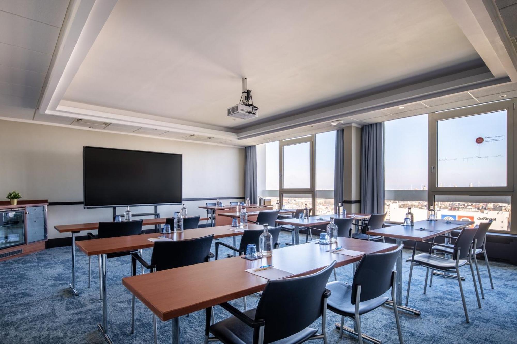 Crowne Plaza Antwerpen By Ihg Hotel Kültér fotó