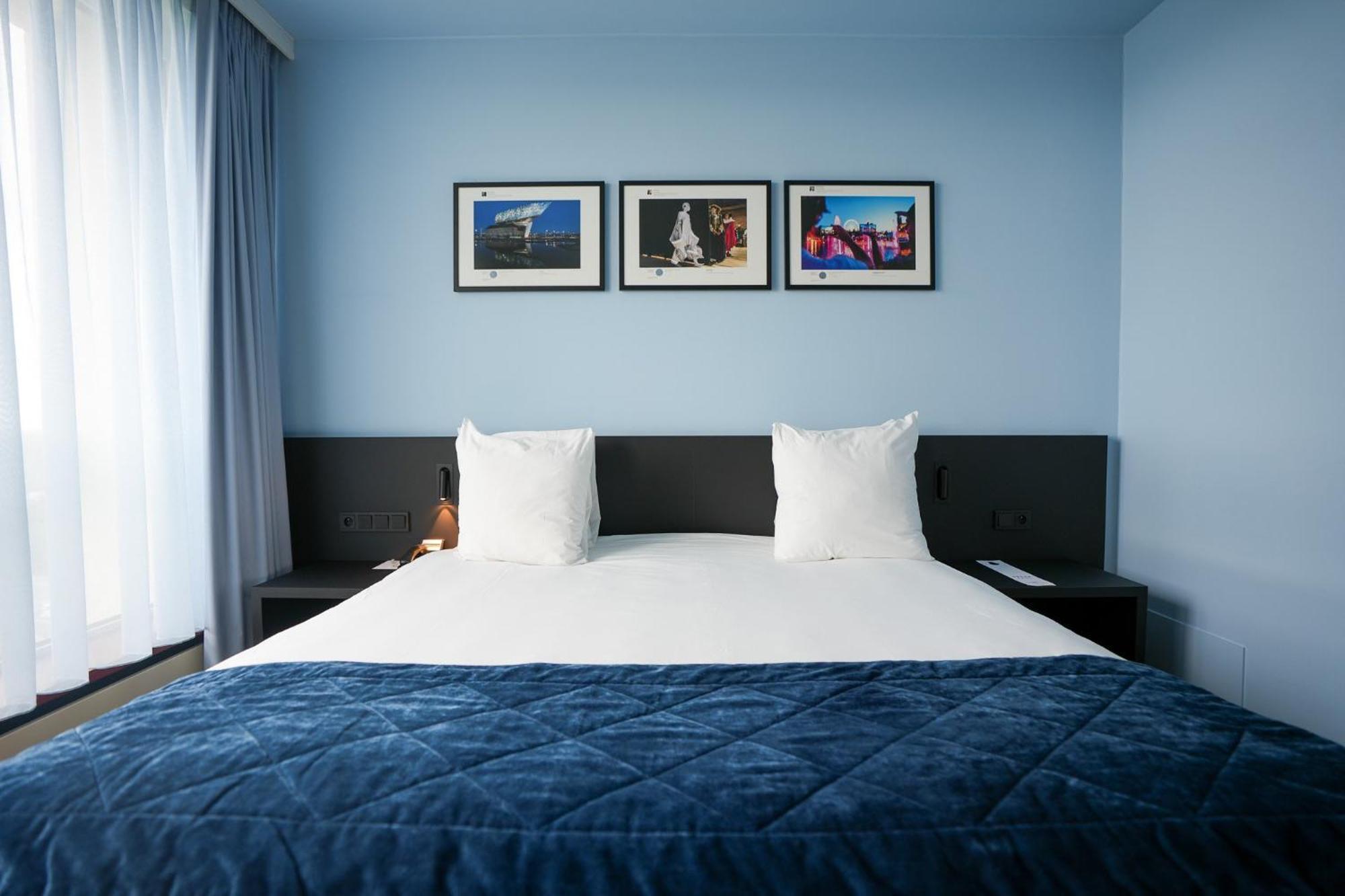 Crowne Plaza Antwerpen By Ihg Hotel Kültér fotó