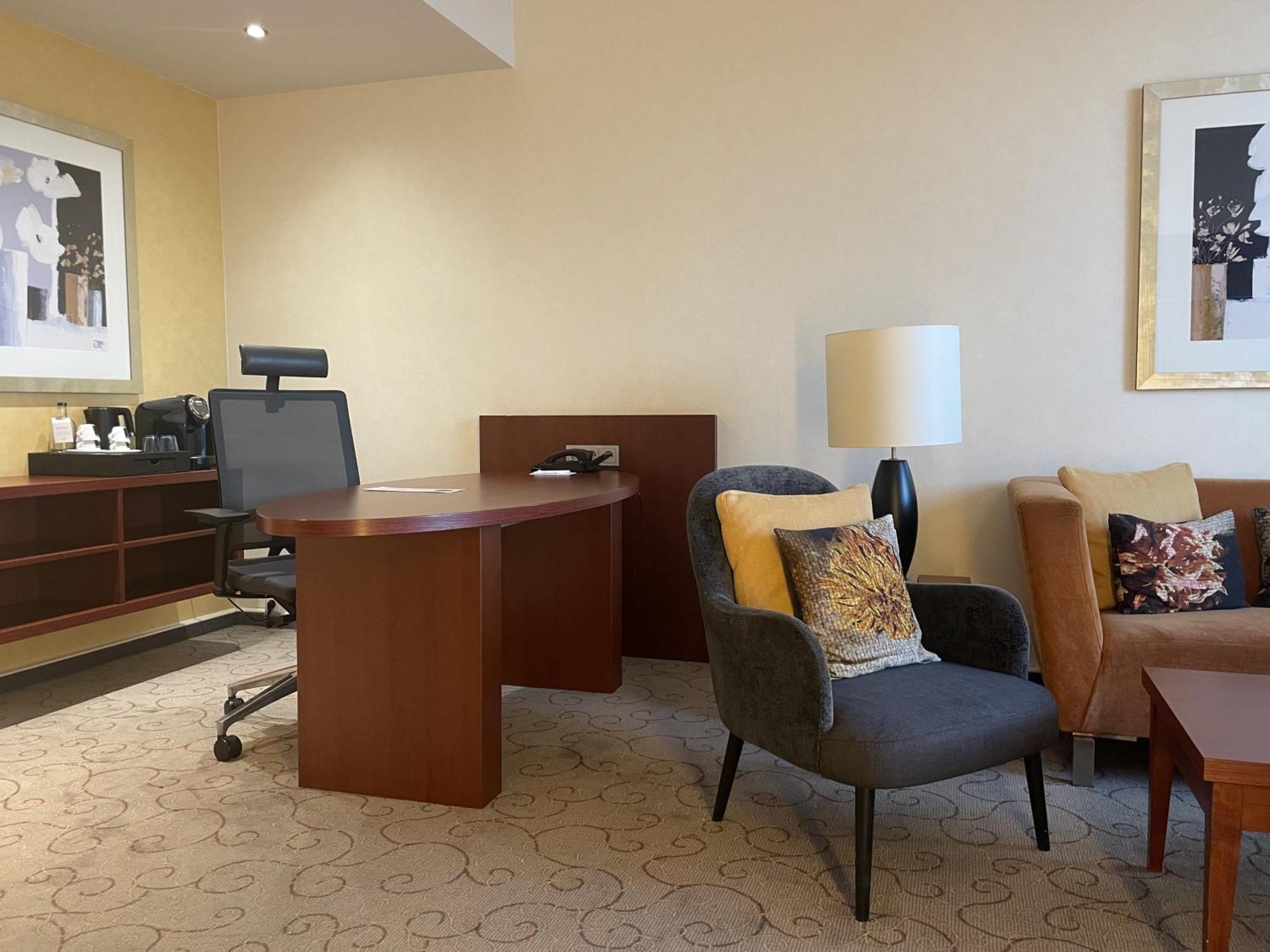 Crowne Plaza Antwerpen By Ihg Hotel Kültér fotó