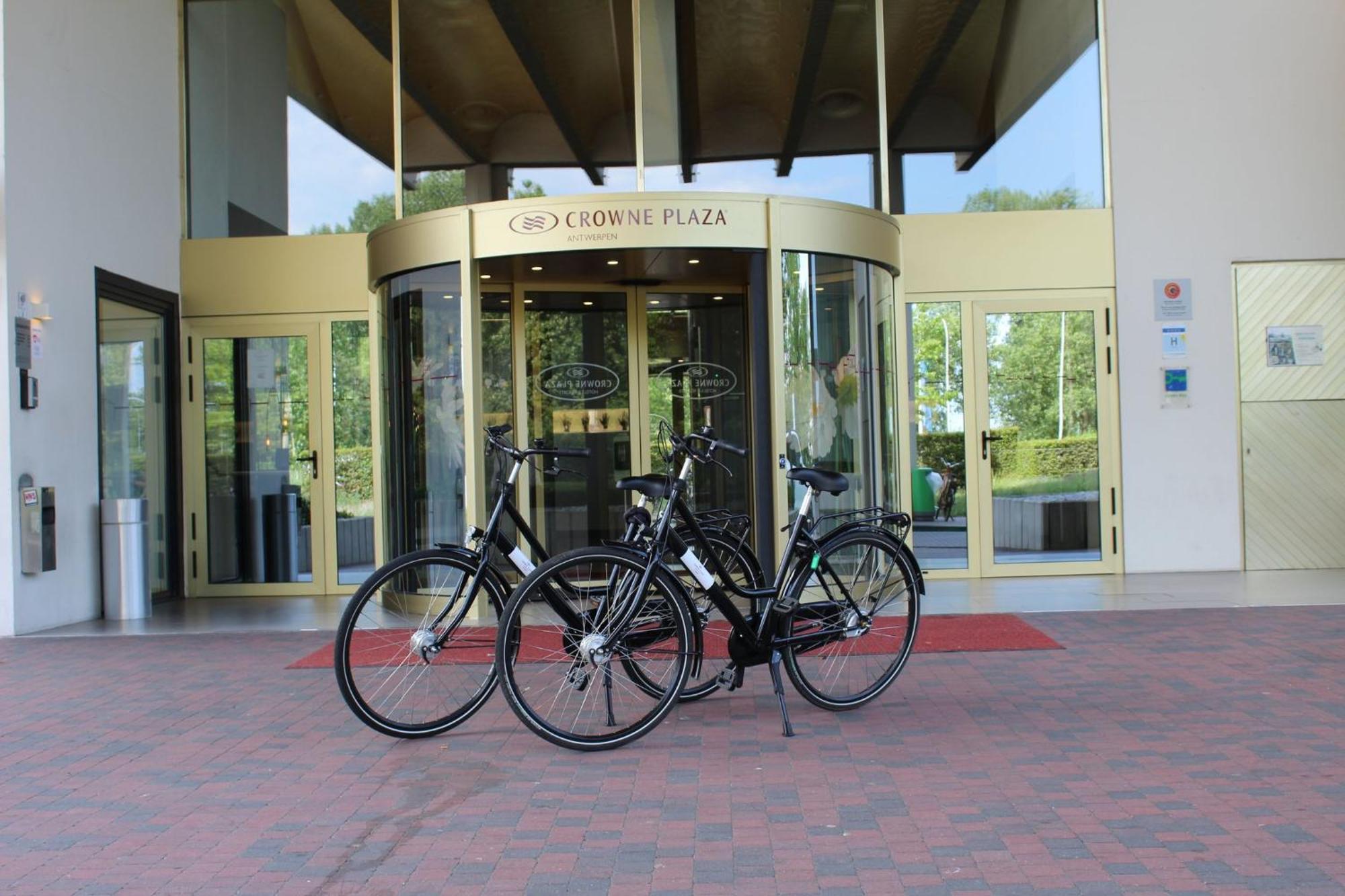 Crowne Plaza Antwerpen By Ihg Hotel Kültér fotó